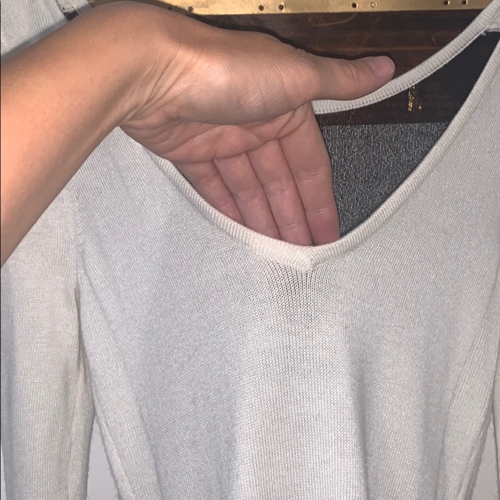 Sweater - Picture 6 of 6